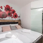 Gorgeous In With Wifi
